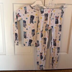 GAP White Cat & Star Pajama Set with Colorful Accents 🪩♻️